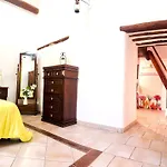 Medinilla With Private Pool In Conil