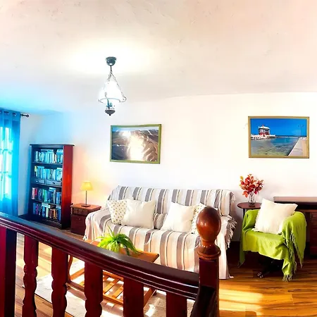 Medinilla With Private Pool In Conil Tegoyo