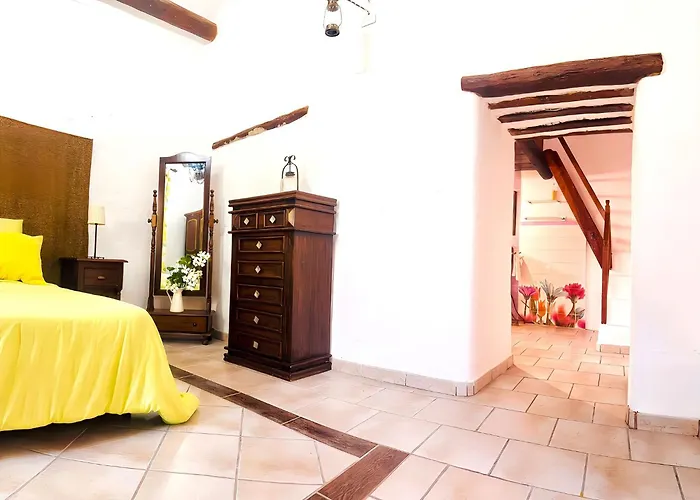 Medinilla With Private Pool In Conil