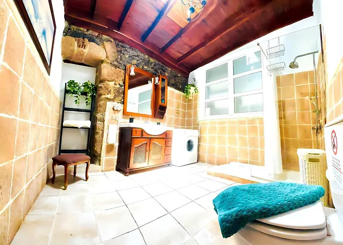 Medinilla With Private Pool In Conil Vila