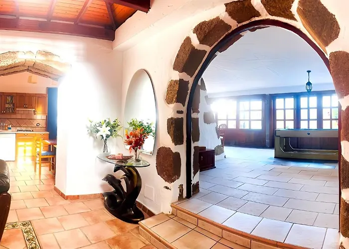 Vila Medinilla With Private Pool In Conil *