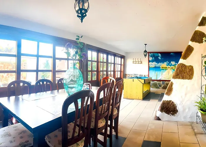 Medinilla With Private Pool In Conil Masdache