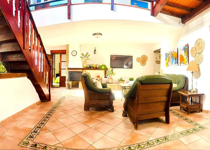 Medinilla With Private Pool In Conil Vila