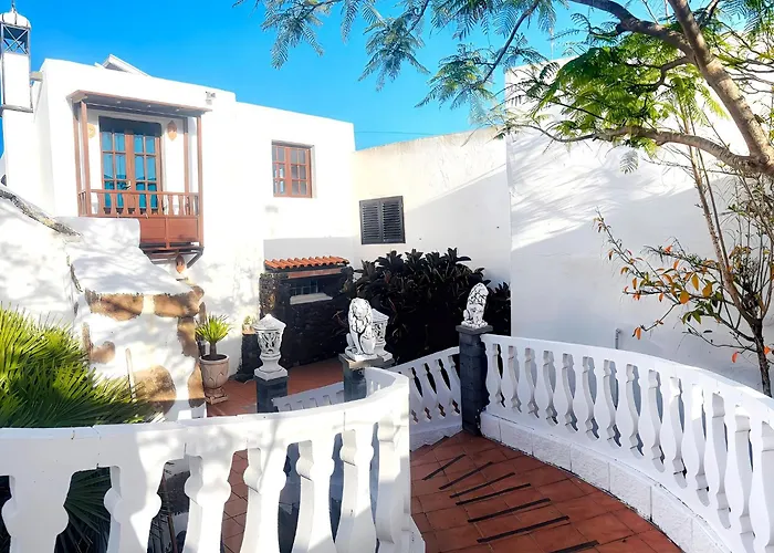 Villa Medinilla With Private Pool In Conil Masdache