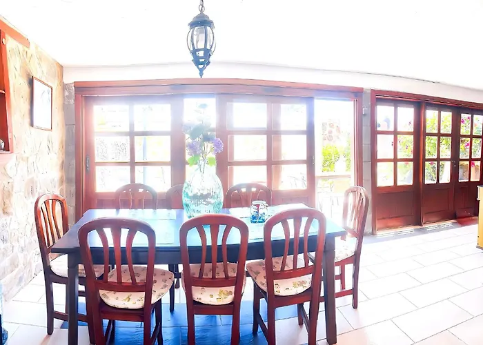 Villa Medinilla With Private Pool In Conil *